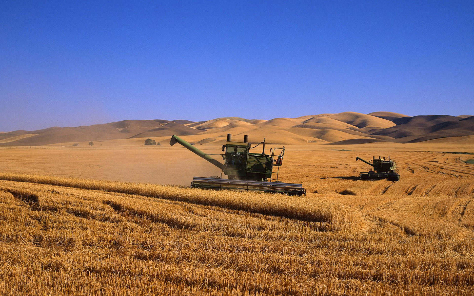 Agricultural machinery